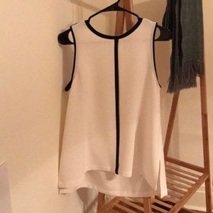 Madewell Black and White Crepe Canal Tank Top - M